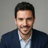 Retrato de un hombre, autor de contenidos sobre casinos sin licencia en España.